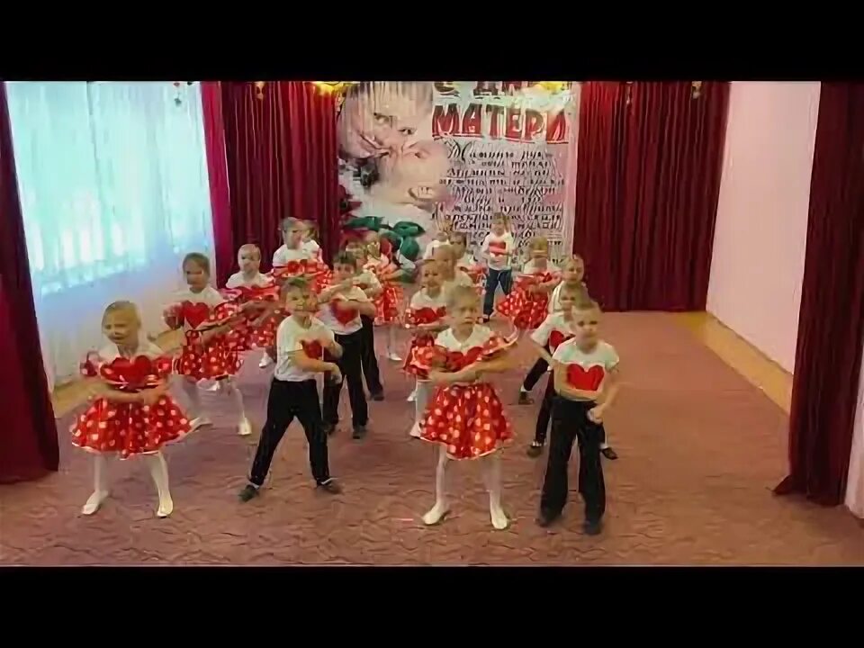 Танец мама круче всех в детском саду. Прическа на утренник 8 марта в детский сад. Танец с мамой в детском саду. Танец мама круче всех в детском саду. Садик алмагуль в караганде видео танец мам с сыновьями 2018.