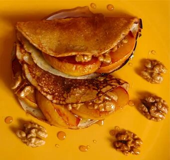 Блины с медом и орехами: сладкое наслаждение Торты, конфеты, пироги iberia-resta