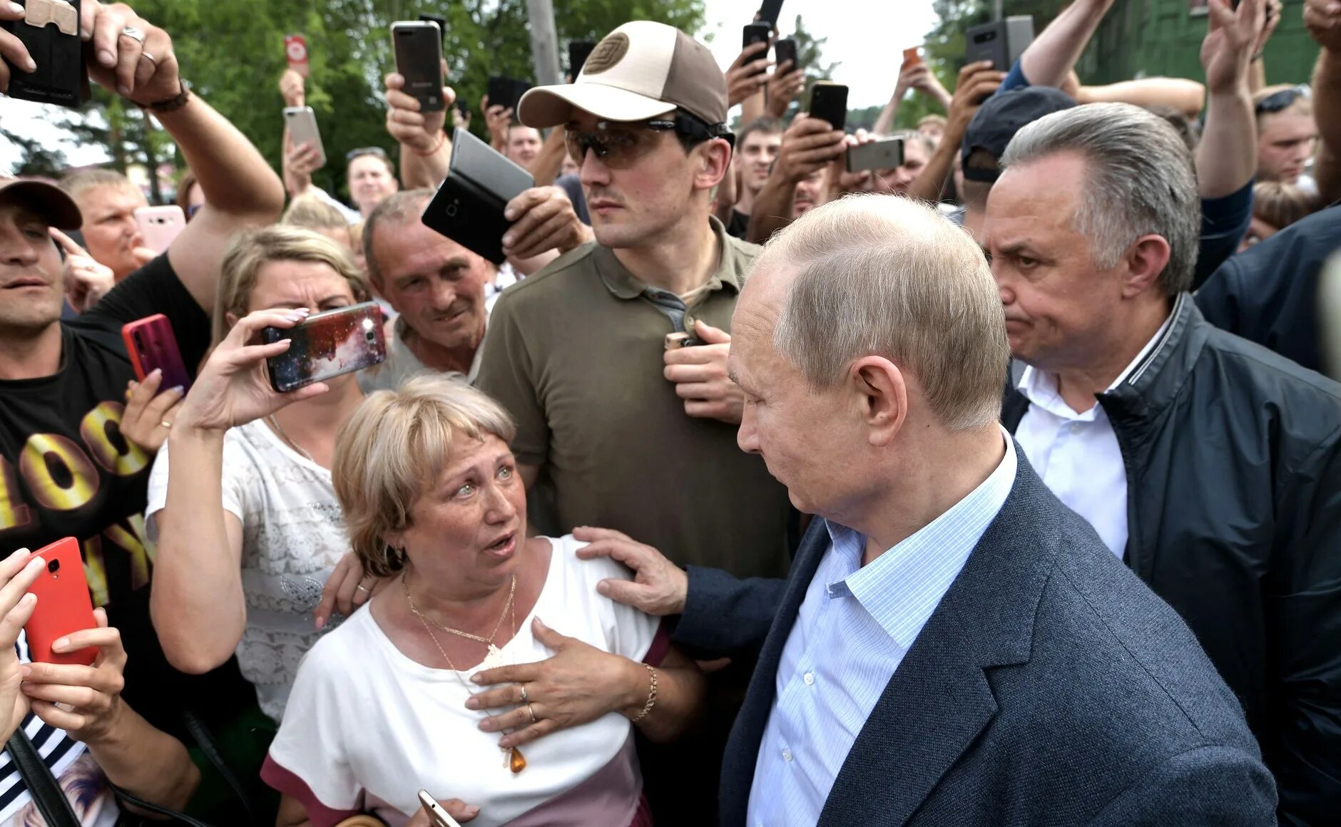 Интересно про новости. Общение народов. Общение власти с народом.