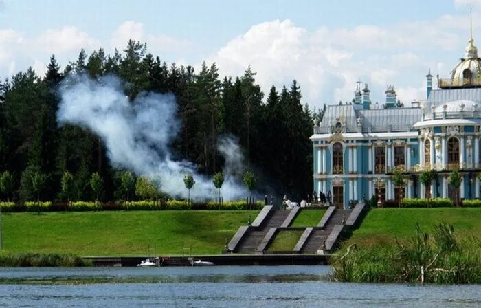 Дворец в вырице. Сергей васильев вырица дворец. дворец сергея васильева в вырице. дача сергея васильева в вырице. дворец васильева в поселке вырица.