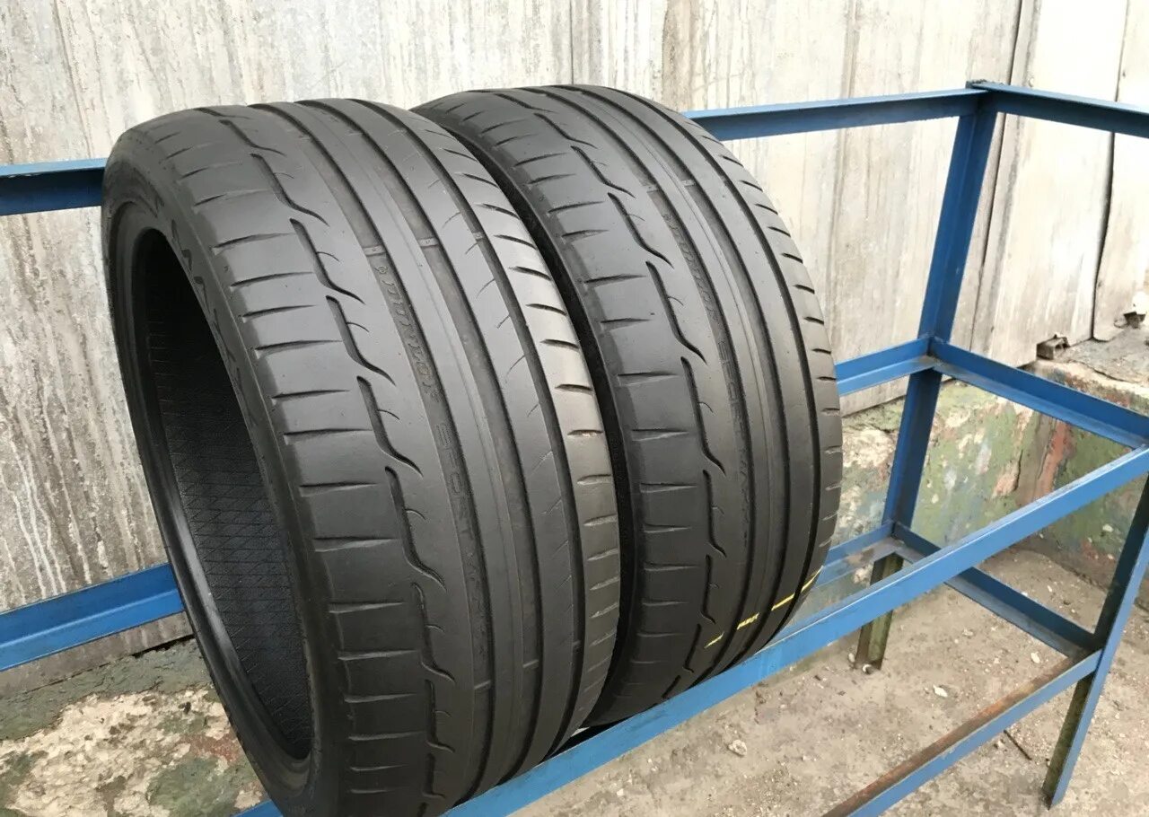 245 45 19 лето купить. Dunlop SP Sport Maxx RT 2. 245/35 R19 Dunlop Sport Maxx летняя. Резина 245 40 19. Dunlop Sport Maxx rt2 mo 275/35r19.