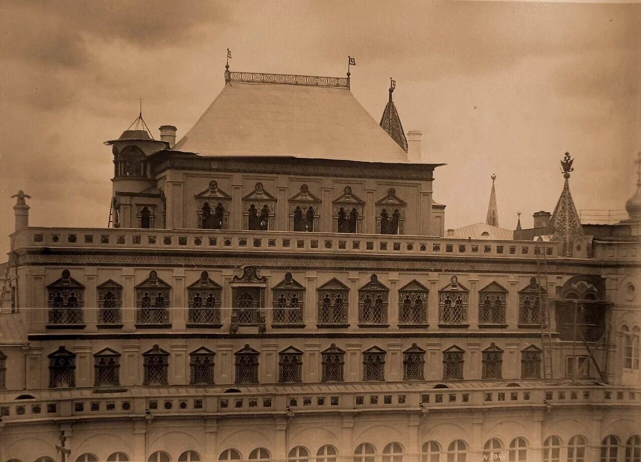 Верхние торговые ряды (гум 1889–1893 гг. , н. Теремной дворец в кремле 17 век. Исторический музей в москве 19 век. Архитекторы москвы 19.