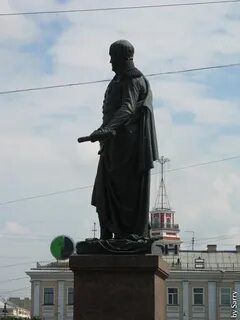 Кто его автор памятник