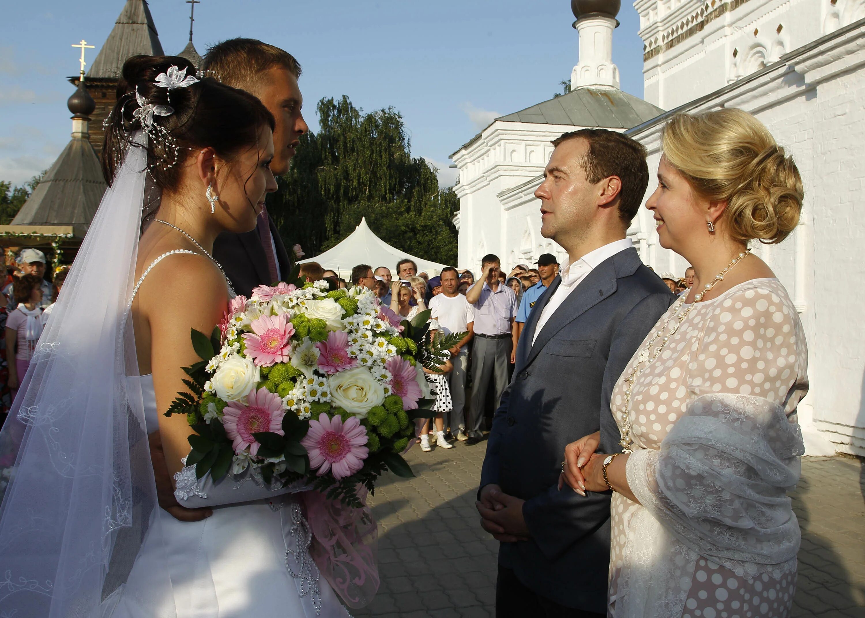Свадьба Дмитрия Медведева. День города семейные