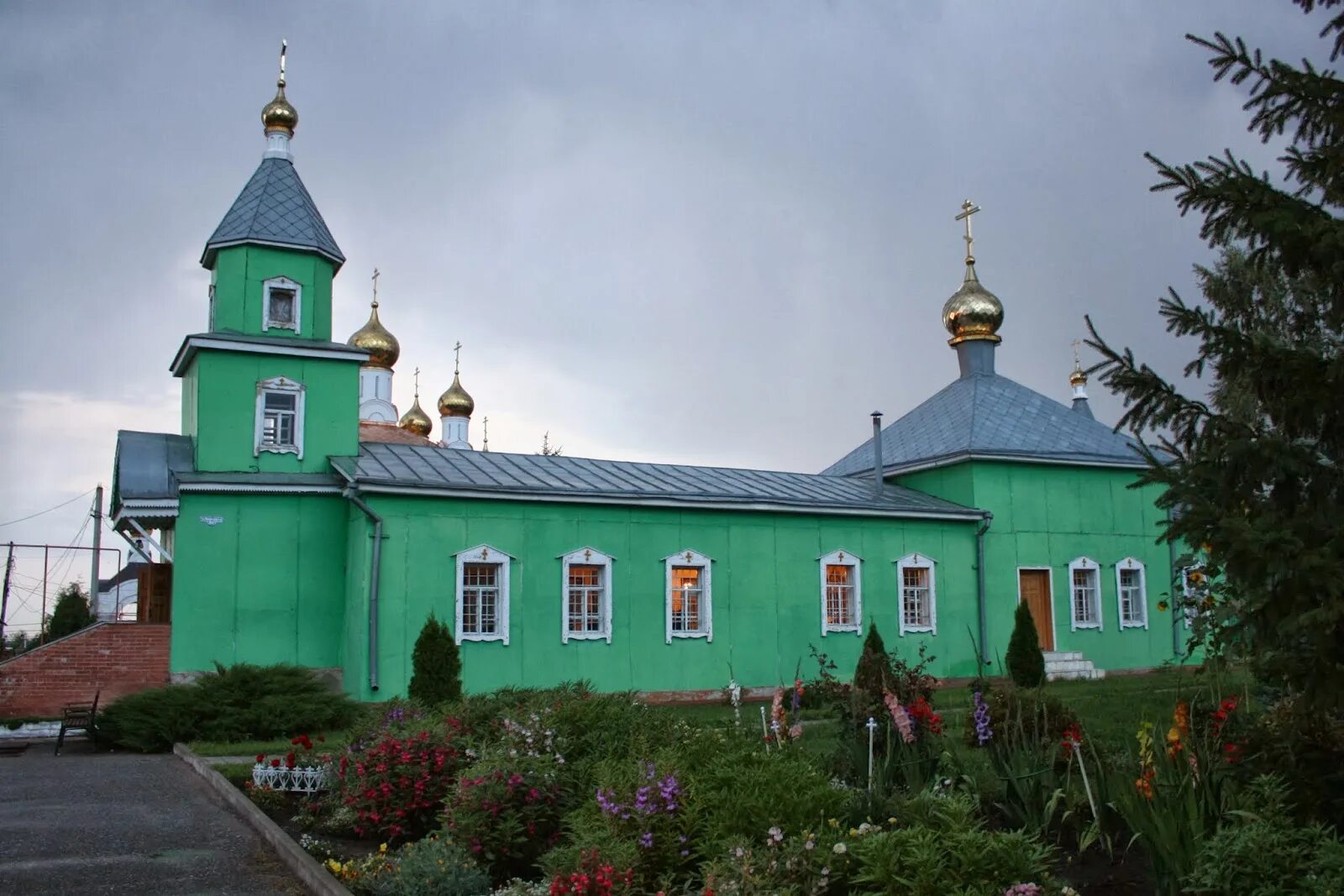 Зубово полянский монастырь. Покровские селищи мордовия монастырь. варсонофиевский женский монастырь мордовия. зубово поляна монастырь. мордовия..