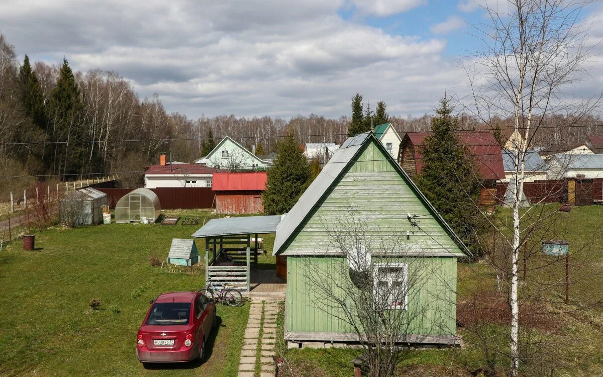 Дача мамонтова в мамонтовке. Переделкино дачи писателей. Хонка в абрамцево. Абрамцево стародачный поселок. Жуковка, которая дача сталина.