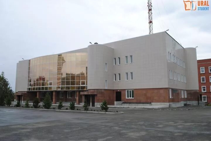 театральный корпус. театральный корпус. челгу театральный корпус челябинск. театральный корпус челгу. челябинск актовый зал.