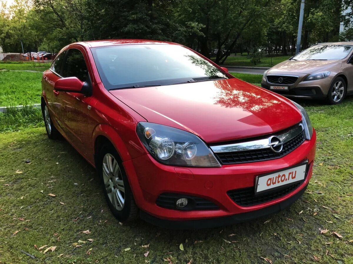 Red astra. Opel astra gtc 2008 красная. opel astra h gtc красная. opel astra h 2008 красная. opel astra gtc 1.6 amt.