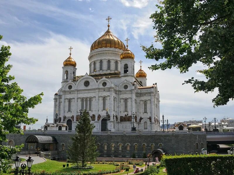 Театр храм христа спасителя