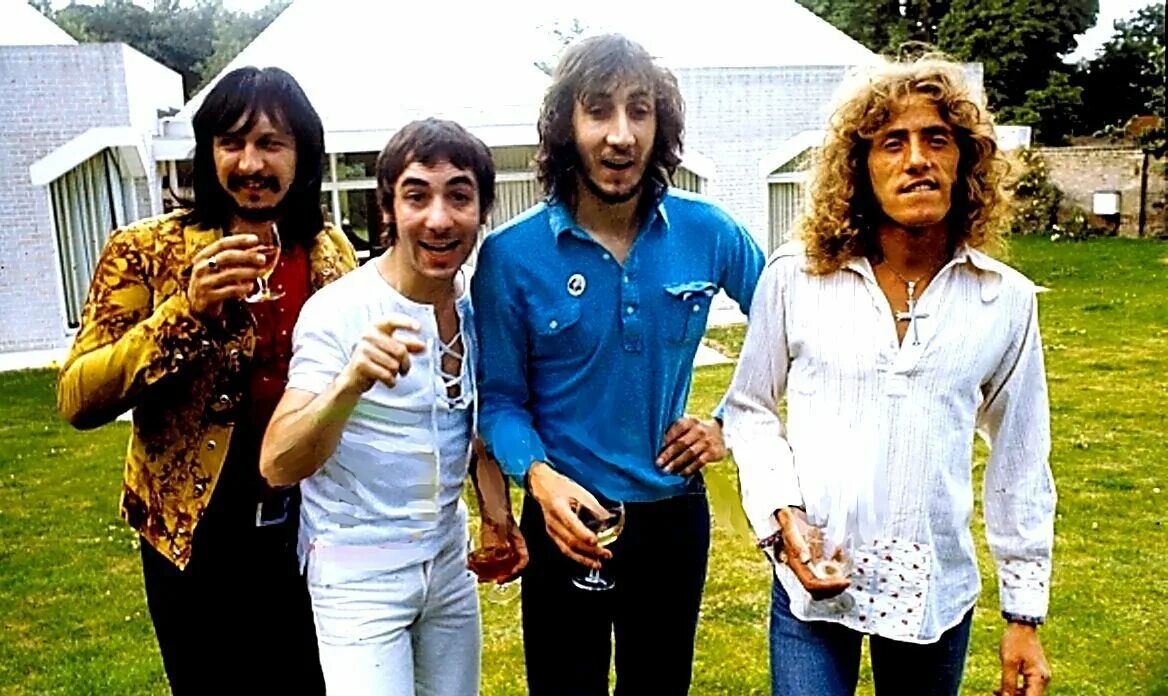 Who t. Группа the who. Кит Мун и Роджер Долтри. The who 1971. Роджер Долтри 1971.