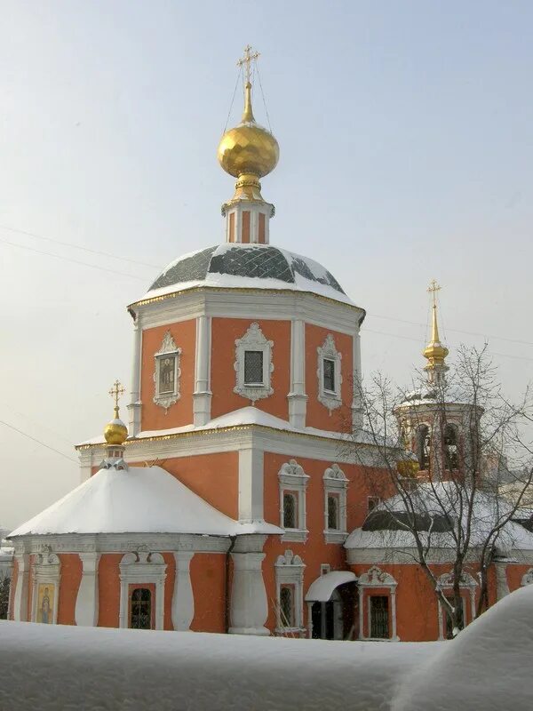 троице сергиев храм подворье. пятницкий храм сергиев посад. подворье троице-сергиевой лавры в москве. церковь введения во храм пресвятой богородицы сергиев посад. пятницкое подворье троице-сергиевой лавры.