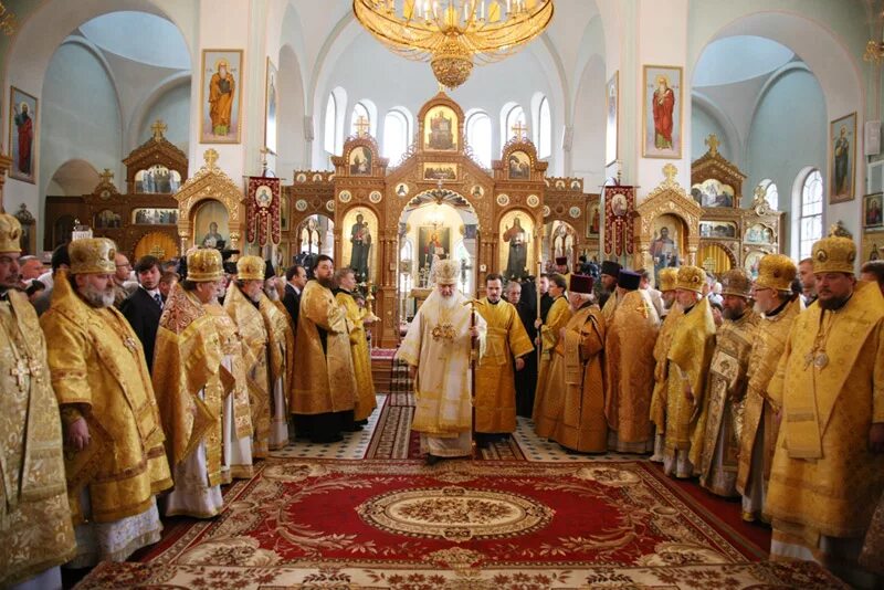 ставропигиальный женский монастырь иоанна кронштадтского. иоанновский монастырь расписание богослужений в санкт петербурге. главный храм в монастыре на карповке спб. храм иоанна кронштадтского кострома. богослужение в иоанновском монастыре на карповке.