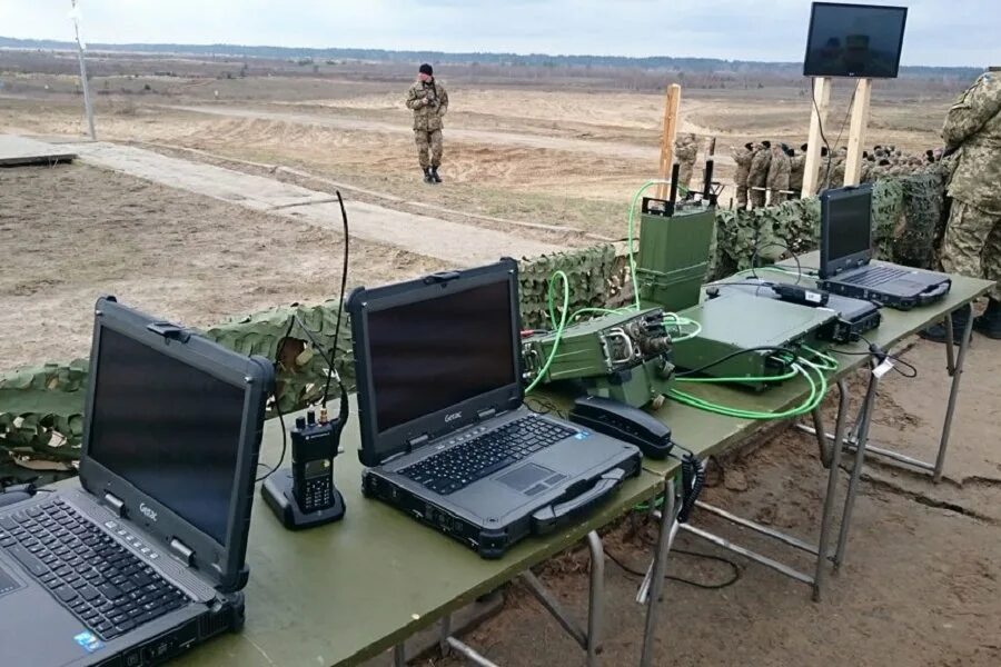 Автоматизированная система управления войсками (АСУВ).. Программа АСУ ВСУ крапива. Военные АСУ. Военные средства связи.