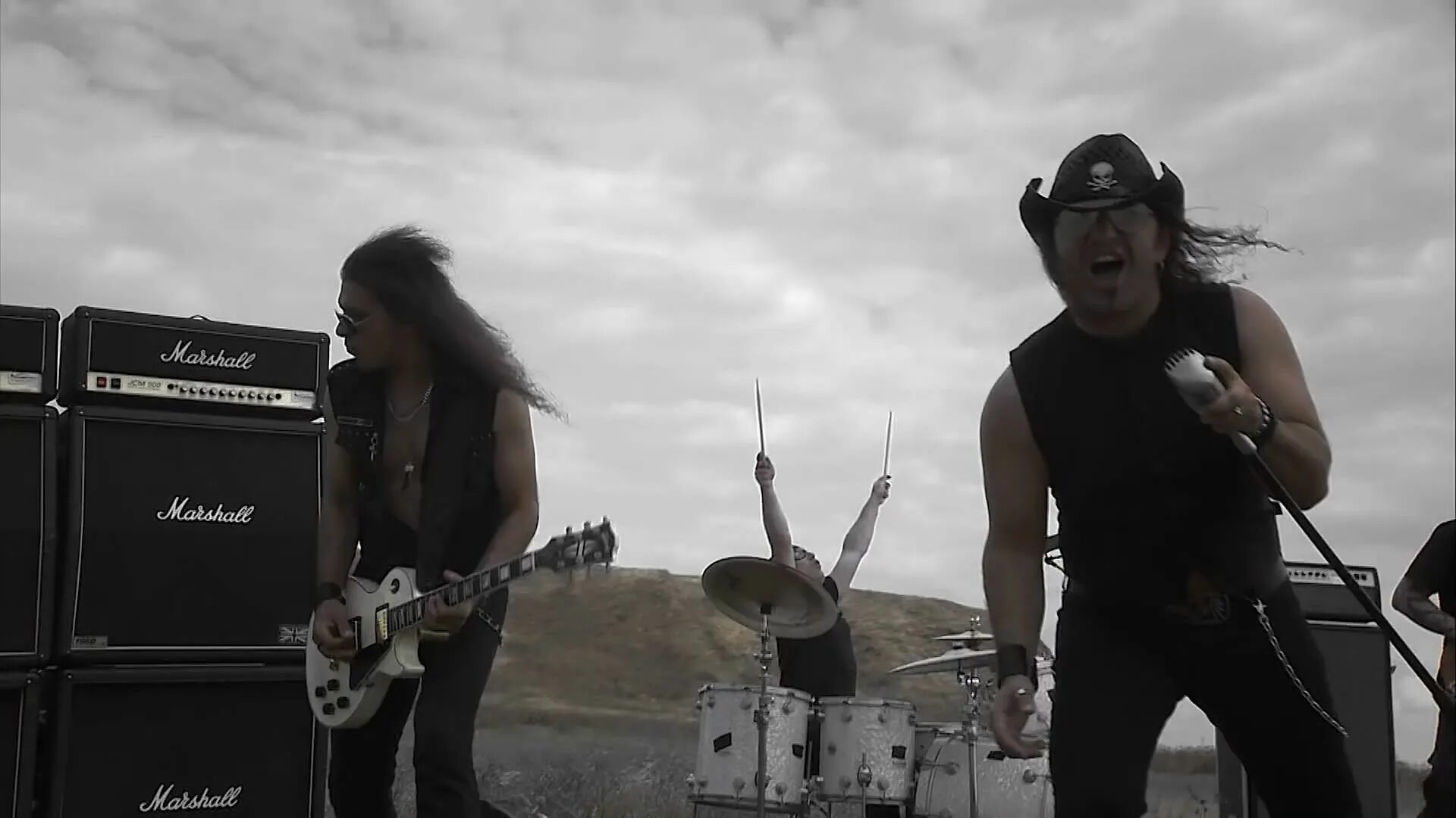 Devil's train - devil's train (2012). Devil's train группа 2022. Devils train. Devil's train группа 2022. Devil's train - ashes & bones.