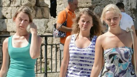 Друзья разъехались и не кого позвать