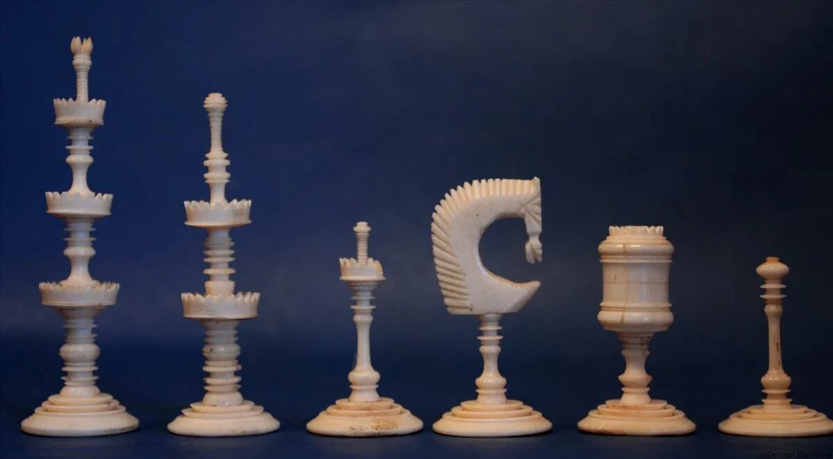 He this chessboard in an antiques shop