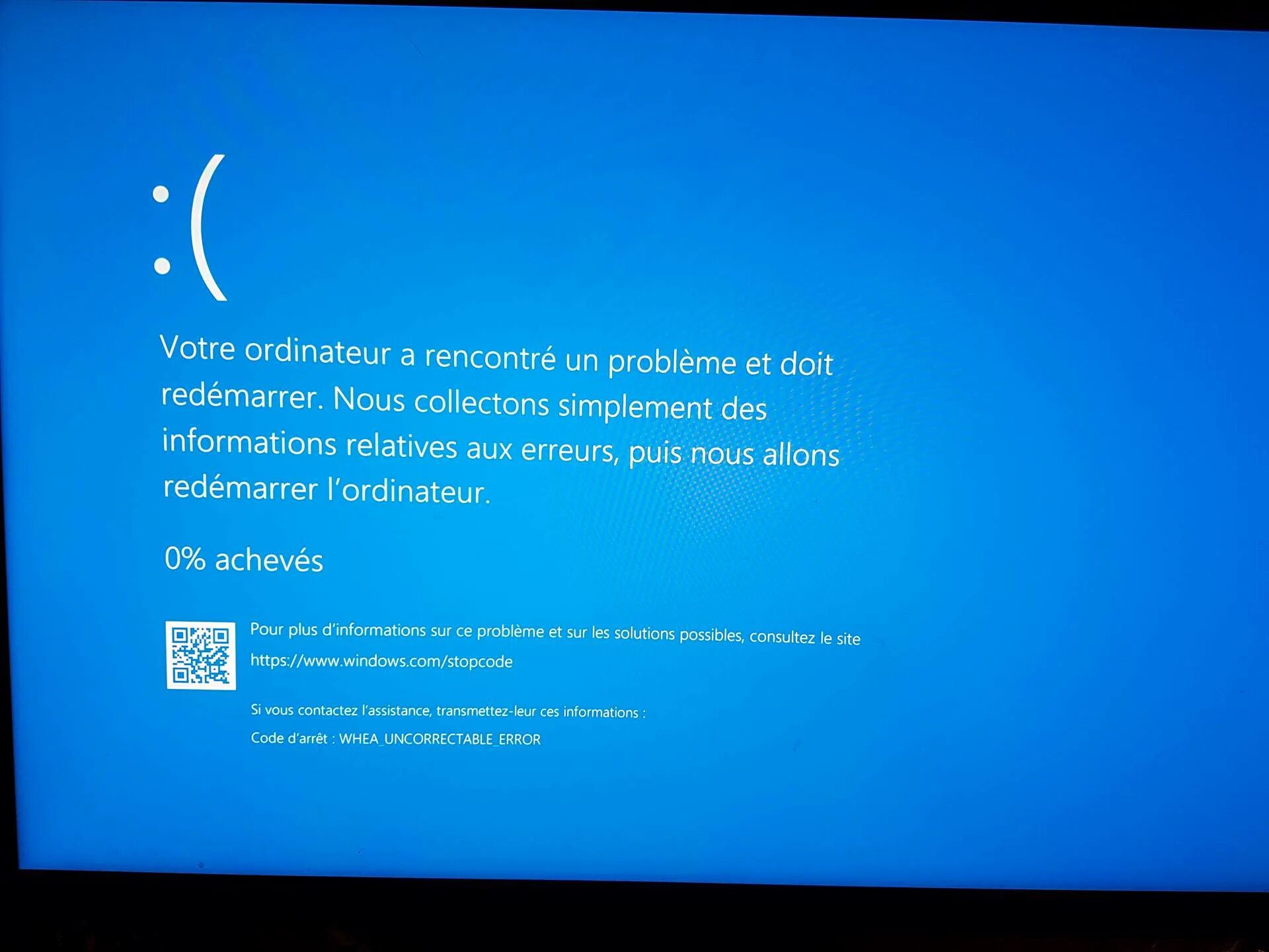 Почему компьютер сам перезагружается windows. Синий экран смерти (bsod) в windows 10. синий экран жесткого диска виндовс 10. на вашем пк возникла проблема. на вашем пк возникла проблема и его необходимо перезагрузить.