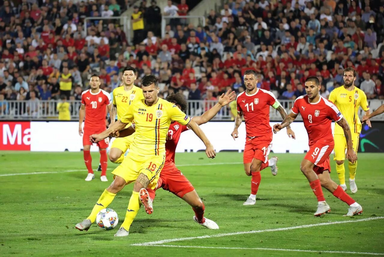 Сборная румынии по футболу 2000. Romania 1994 world cup. Румыния live. Збірна кіпру з футболу. Збірна кіпру з футболу.