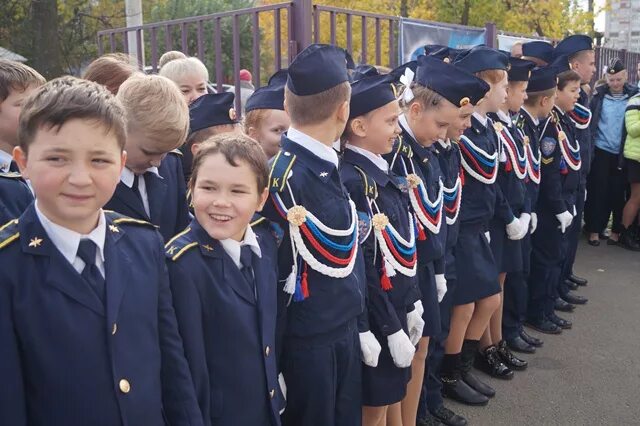 школа юных героев