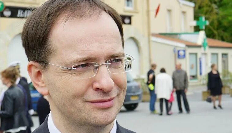 В СЖР раскритиковали Мединского за слова о "тварях" на журфаке МГУ - РБК