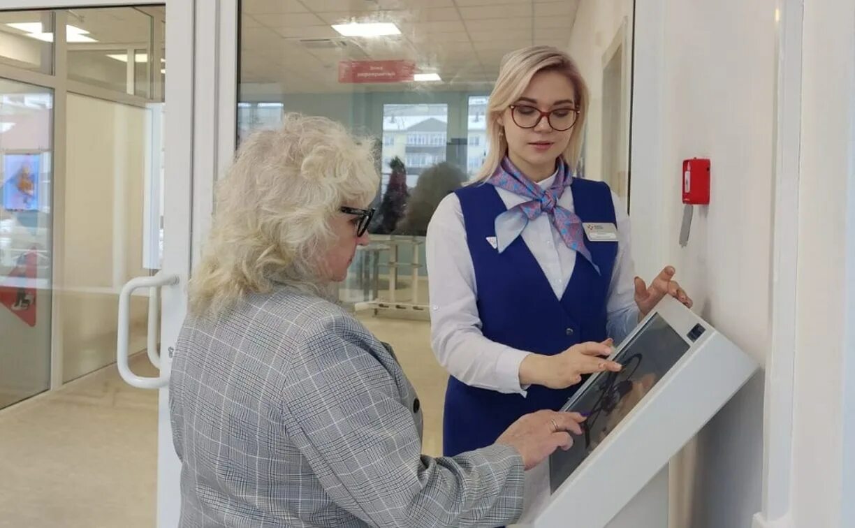 Новости поронайска. Поронайск сахалинская область. Трудотерапия высадка цветов. Директор цбс поронайска. Остров сахалин город поронайск.