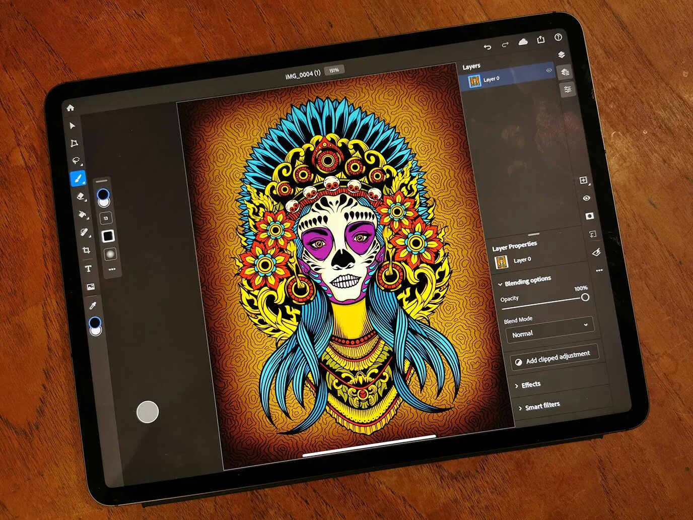 Adobe Photoshop на IPAD. Адоб иллюстратор на айпад. Adobe Illustrator планшет IPAD. Adobe Illustrator на айпаде. Иллюстратор на планшете