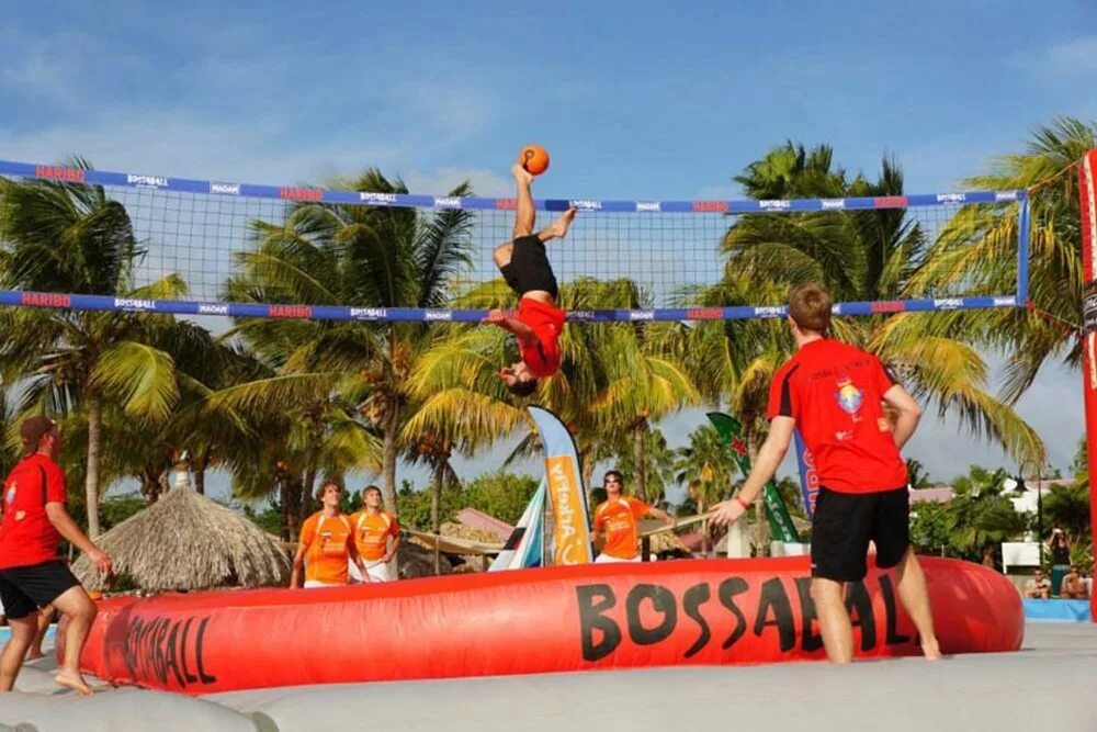 Unusual sporting. Боссабол соревнования. Испания боссабол. Боссабол 2004.