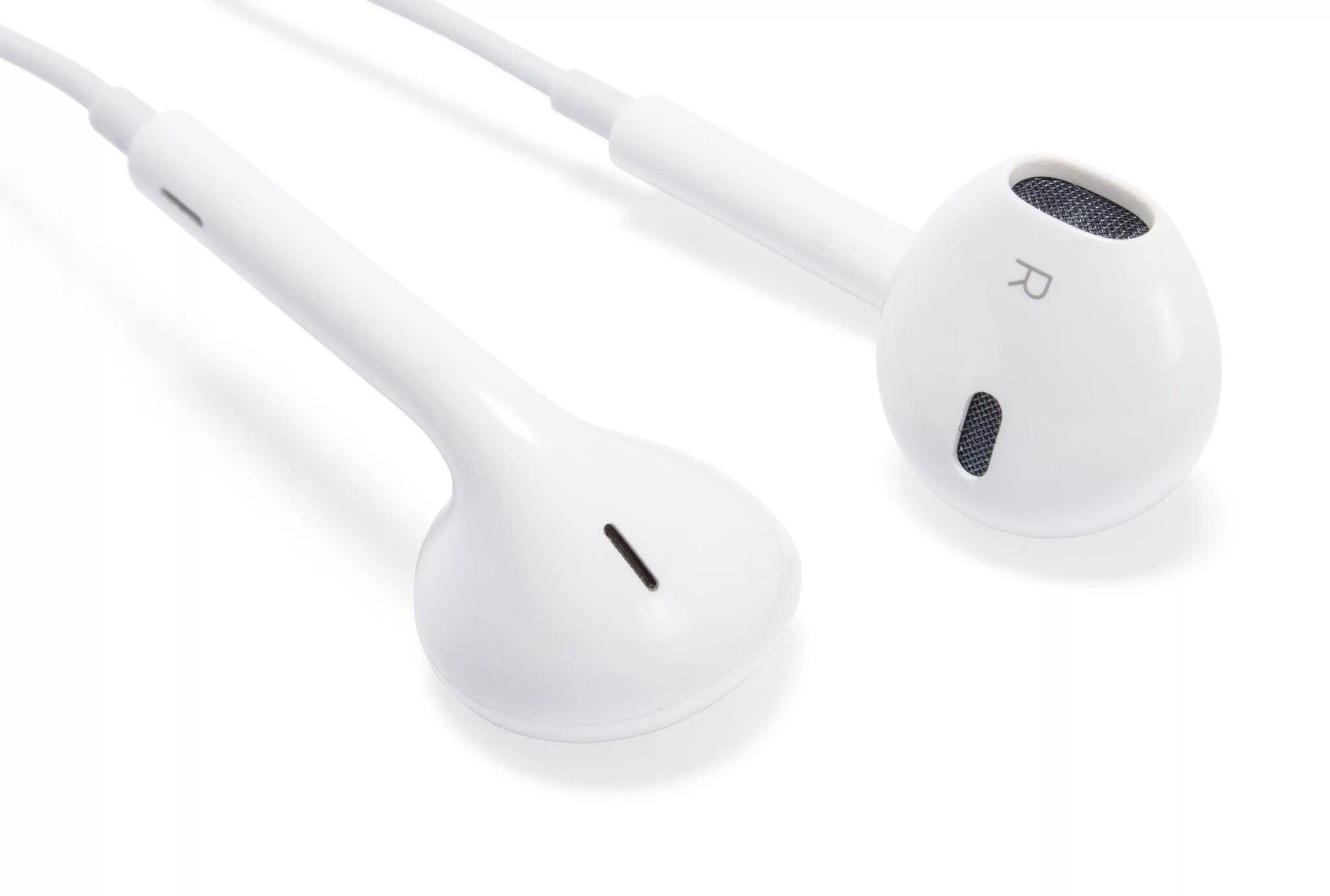 Earpods lightning купить. Apple Earpods. Apple AIRPODS. Проводная гарнитура Apple Earpods. Наушники ракушки с гарнитурой Lightning Apple Earpods Original White 001733/05323.