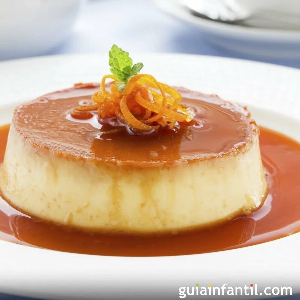 Flan napolitano. Флан десерт. Карамельный десерт. Флан пирожное. Пудинг с карамелью.