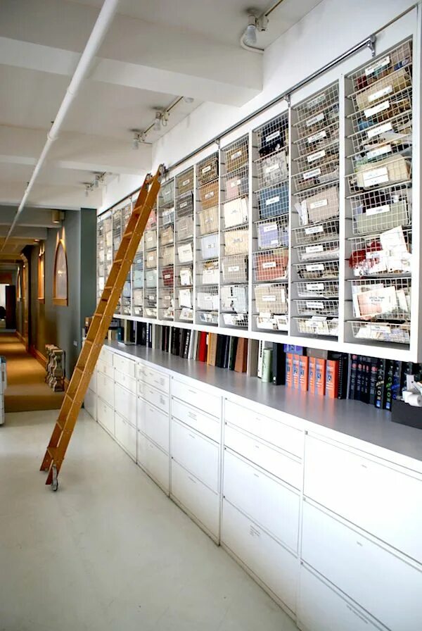 Sample library. Library storage ленточное хранение. библиотека atelier gold kreindy. moka library studio.