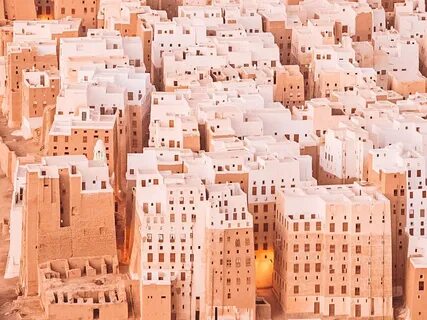 Города из глины