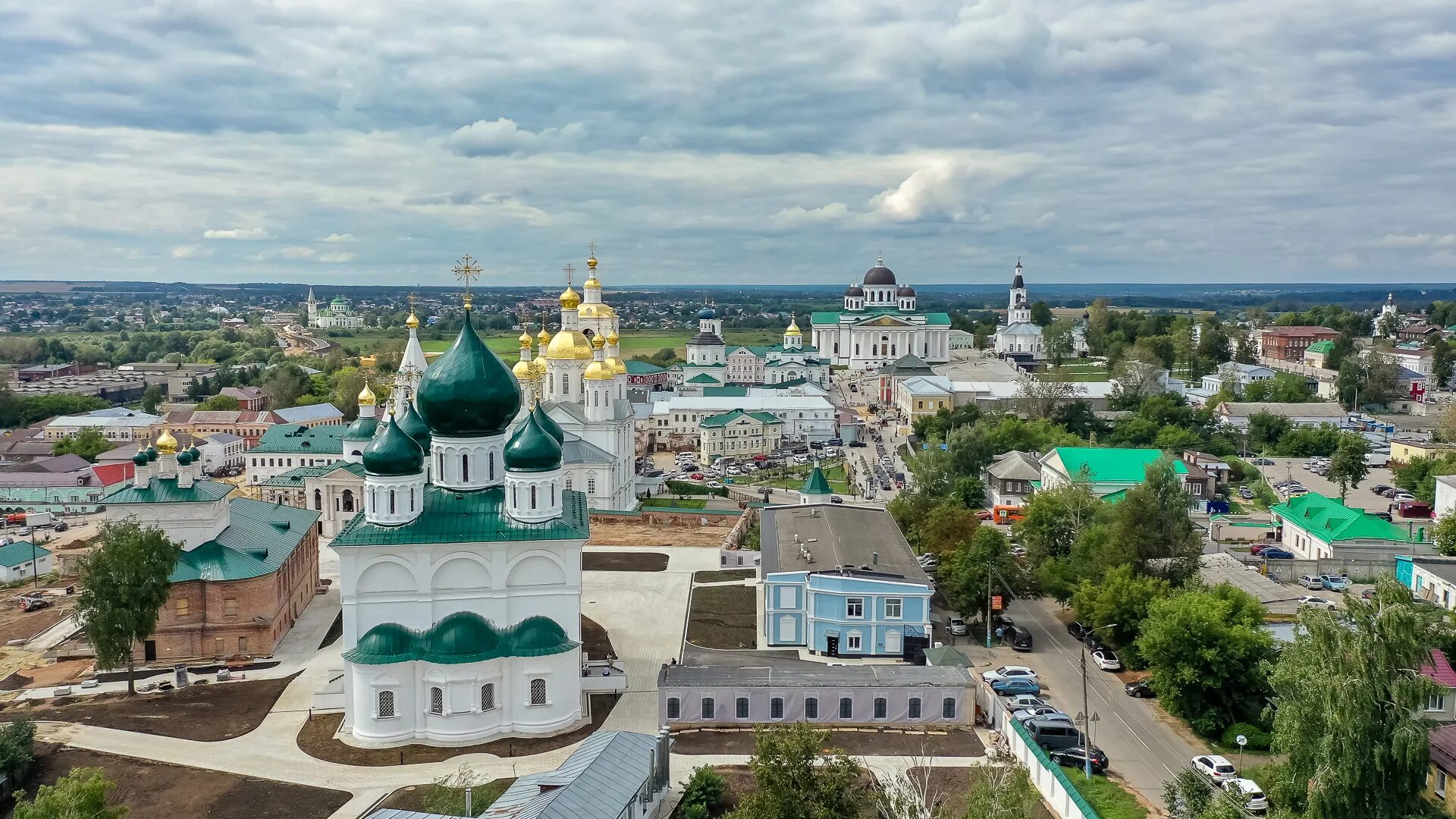 Мужской монастырь в Арзамасе Спасо Преображенский сверху. Николаевский монастырь Арзамас. Арзамасский Высокогорский монастырь. Арзамас Дивеево. Погода на неделю арзамас нижегородской области