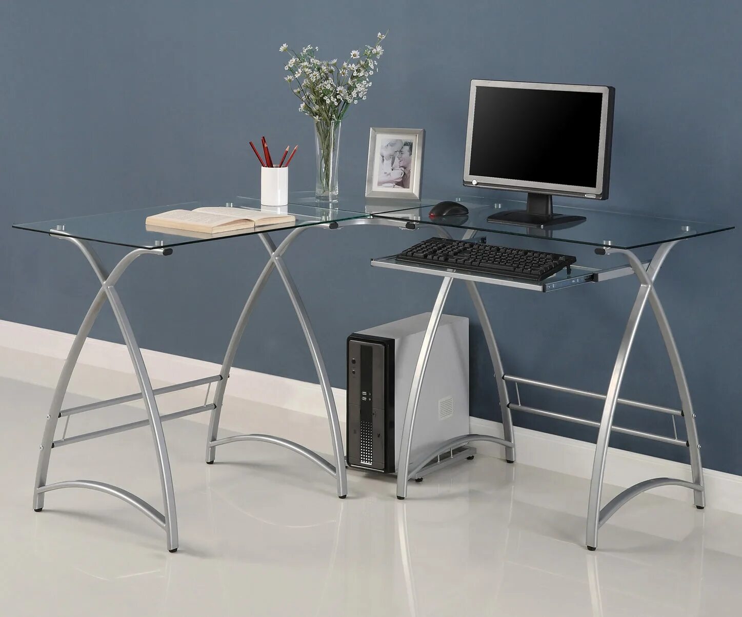 Стеклянный компьютерный стол с ящиками. Компьютерный столик мелака vt-cd-23. Компьютерный стол бюрократ dl-010pg. Компьютерный стол стекло. Стеклянный компьютерный столик.