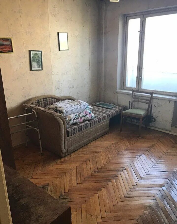 Проспект вернадского 93 фото. 2 х комнатная квартира снимат вернадского проспект. Снять комнату проспект вернадского. Комната с посуточной арендой. Снять комнату проспект вернадского.