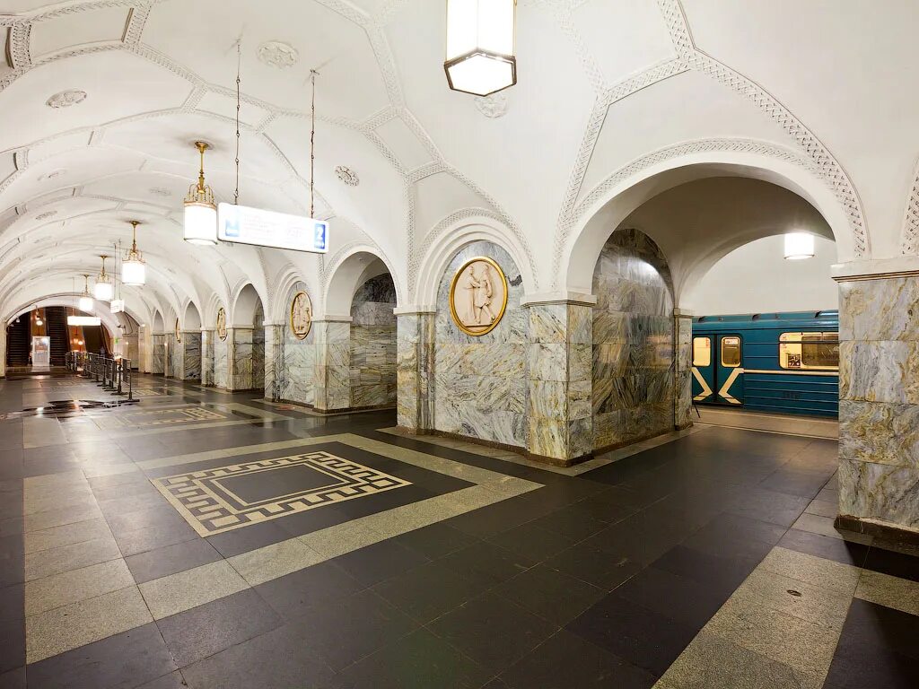 станция метро ручьи спб на карте. питер станция метро автово. вестибюль станции технологический институт-1. станция технологический институт 1. метро шуваловский проспект спб карта метро.