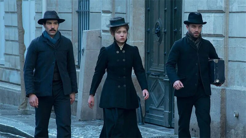 анархисты фильм 2015 актёры. анархисты 2015. себастьян фор анархист. анархисты фильм 2015 кадры. французские драма фильмы.