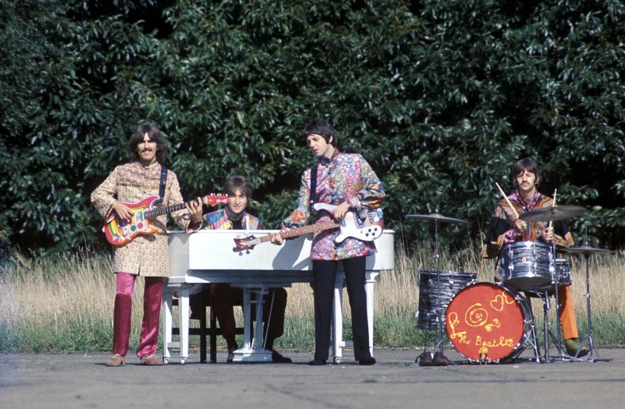 Битлз magical mystery tour. 1967 - magical mystery tour. The beatles magical mystery tour 1967. Beatles "magical mystery tour". Beatles "magical mystery tour".