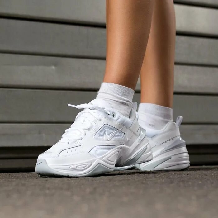 Nike m2k Techno. Nike m2k Tekno White женские. Nike m2k Techno белые. Nike m2k Tekno Triple White. Nike найк женские кроссовки