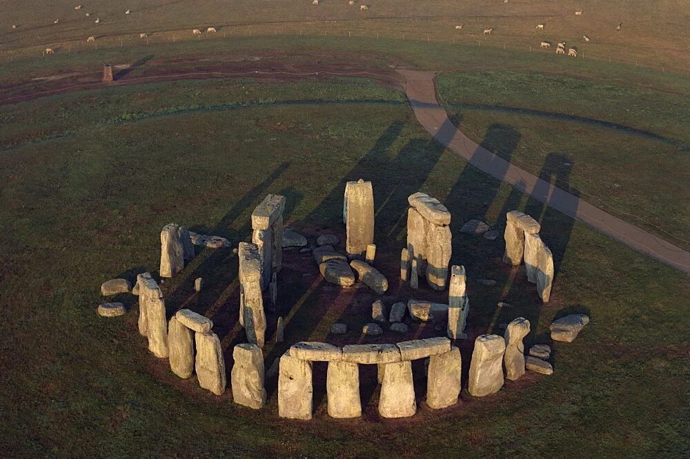 Stonehenge is perhaps the worlds. Стоунхендж всемирное наследие. Самарский Стоунхендж. Стоунхендж ночевка. Стоунхендж и Аркаим.