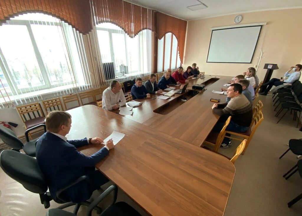 руководители спортивных учреждений. администрация ужурского района спорт. гарбузов министр спорта свердловской. руководители спортивных учреждений. обучение руководителей россия.