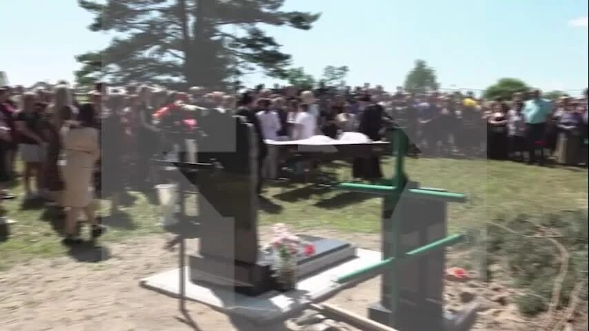Похороны Натальи и Алексея Кулик погибших на Крымском.