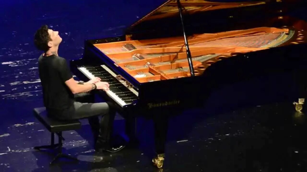 Maksim mrvica rhapsody. Хорватская рапсодия. Maksim mrvica rhapsody. Хульжич тончи хорватская рапсодия. Хульжич тончи хорватская рапсодия.
