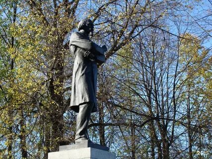 Сколько памятников в ярославле