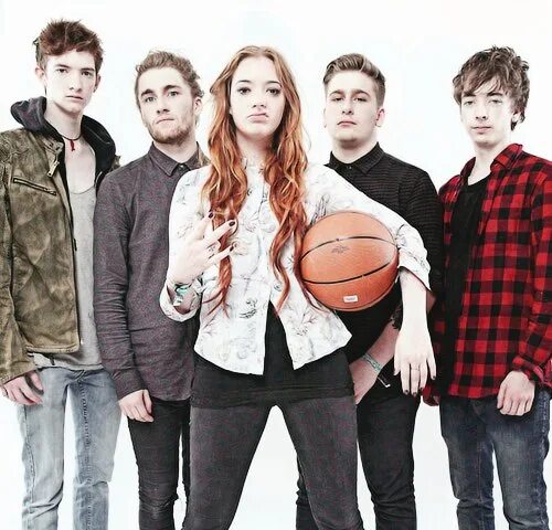 Marmozets major system error. Группа marmozets. marmozets состав. marmozets солистка. marmozets группа гитарист.