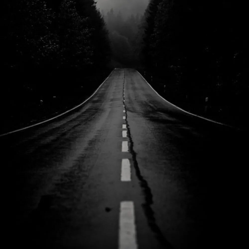 Железная дорога черно белая. Дорога никуда. Путь пустоты. Путь пустоты. Путь пустоты.