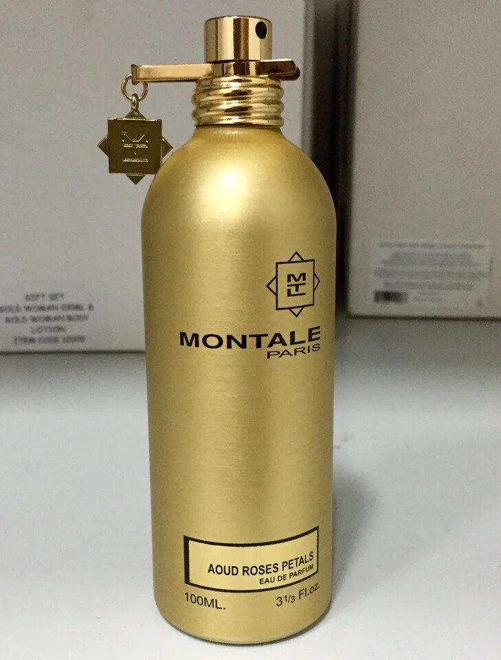 Montale lucky candy. Монталь духи женские. Духи Монталь золотой флакон. Montale Roses Musk золотой флакон. Флакон Montale Sweet Vanilla.