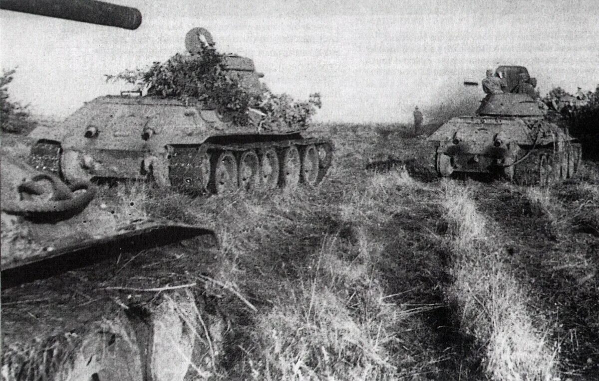 Танковые сражения отечественной войны. Т-34 Курская битва. Курская битва танк т 34. Танк т 34 Курская дуга. Т 34 76 Курская дуга.