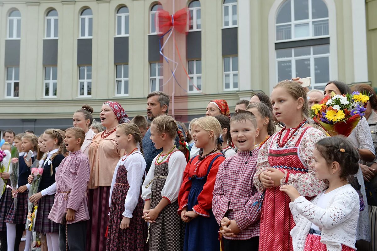 Элжур православная калининград. Православная гимназия г.Калининграда. Православная гимназия Калининград. Православная гимназия Калининград электронный. Гимназия духовная Калининград.