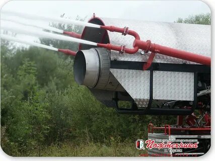 Пожарный автомобиль газоводяного тушения агвт