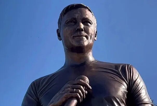 В честь Юрия Шатунова переименовать Арт-сквер попросили мэрию Челябинска поклонн
